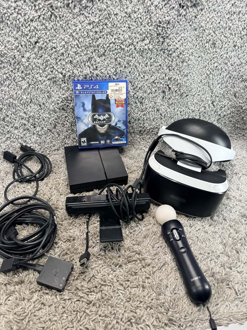 Sony PlayStation VR Headset Bundle with  Batman Arkham VR Game